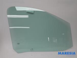 Used Door window 2-door, right Peugeot Expert (G9) 2.0 HDiF 16V 130 Price € 48,40 Inclusive VAT offered by Maresia Parts