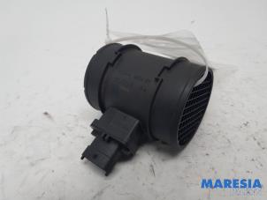Used Airflow meter Opel Combo 1.6 CDTI 16V Price € 30,25 Inclusive VAT offered by Maresia Parts