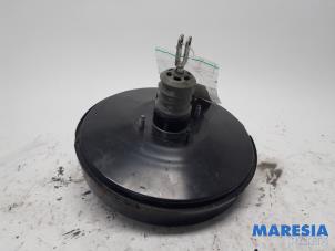 Used Brake servo Peugeot Expert (G9) 2.0 HDiF 16V 130 Price € 84,70 Inclusive VAT offered by Maresia Parts