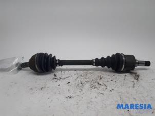 Used Front drive shaft, left Peugeot Expert (G9) 2.0 HDiF 16V 130 Price € 121,00 Inclusive VAT offered by Maresia Parts