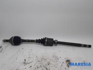 Used Front drive shaft, right Peugeot Expert (G9) 2.0 HDiF 16V 130 Price € 133,10 Inclusive VAT offered by Maresia Parts