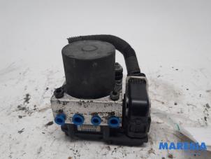 Used ABS pump Peugeot Expert (G9) 2.0 HDiF 16V 130 Price € 158,81 Inclusive VAT offered by Maresia Parts