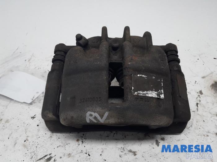 Gebrauchte Bremszange rechts vorne Peugeot Expert (G9) 2.0 HDiF 16V 130 Preis € 30,19 Mit Mehrwertsteuer angeboten von Maresia Parts