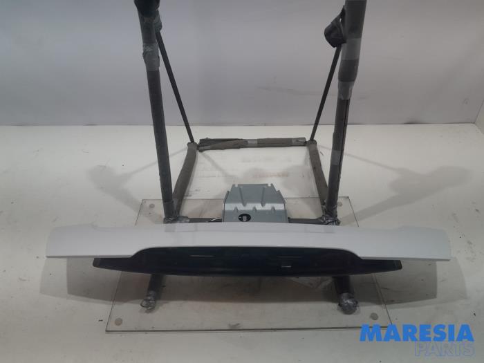 Gebrauchte Spoiler Peugeot RCZ (4J) 2.0 HDi 16V FAP Preis € 350,00 Margenregelung angeboten von Maresia Parts