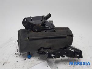 Used Power steering pump Peugeot Expert (G9) 2.0 HDiF 16V 130 Price € 423,50 Inclusive VAT offered by Maresia Parts