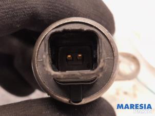 Used Camshaft sensor Citroen DS5 (KD/KF) 2.0 HDiF 160 16V Price € 29,99 Margin scheme offered by Maresia Parts