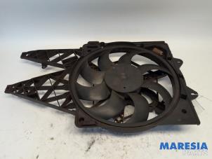 Used Fan motor Opel Combo 1.6 CDTI 16V Price € 145,20 Inclusive VAT offered by Maresia Parts