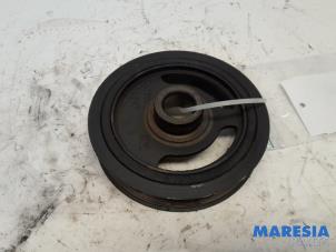 Begagnade Remskiva, vevaxel Renault Clio IV (5R) 0.9 Energy TCE 90 12V Pris € 25,00 Marginaltabell erbjuds av Maresia Parts