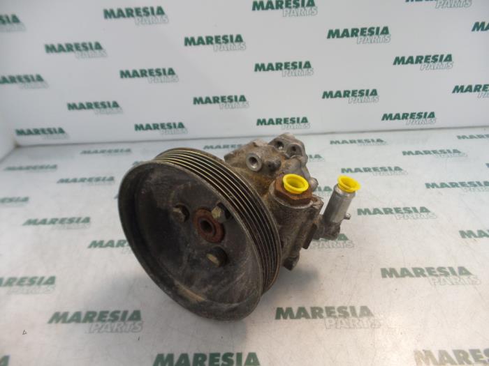 Usagé Pompe de direction Alfa Romeo 156 (932) 1.8 Twin Spark 16V Prix € 50,00 Règlement à la marge proposé par Maresia Parts