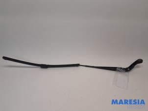 Used Front wiper arm Fiat Ducato (250) 2.3 D 120 Multijet Price € 30,25 Inclusive VAT offered by Maresia Parts
