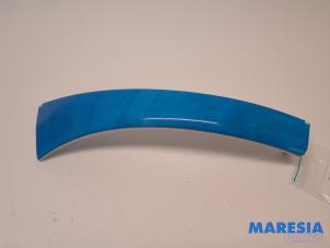 Used Headlight trim, left Fiat Ducato (250) 2.3 D 120 Multijet Price € 30,25 Inclusive VAT offered by Maresia Parts