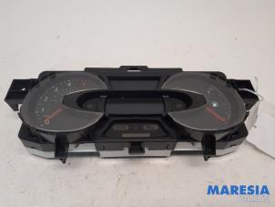 Used Instrument panel Renault Trafic (1FL/2FL/3FL/4FL) 1.6 dCi 145 Twin Turbo Price € 181,50 Inclusive VAT offered by Maresia Parts