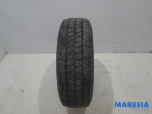 Used Tyre Peugeot Expert (G9) 2.0 HDiF 16V 130 Price € 36,30 Inclusive VAT offered by Maresia Parts