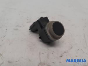 Used PDC Sensor Renault Trafic (1FL/2FL/3FL/4FL) 1.6 dCi 145 Twin Turbo Price € 23,60 Inclusive VAT offered by Maresia Parts