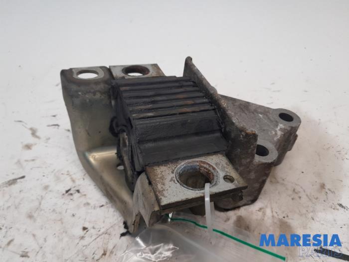 Used Engine mount Fiat Ducato (250) 2.3 D 120 Multijet Price € 42,35 Inclusive VAT offered by Maresia Parts