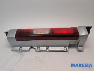 Used Taillight, right Renault Trafic (1FL/2FL/3FL/4FL) 1.6 dCi 145 Twin Turbo Price € 72,60 Inclusive VAT offered by Maresia Parts