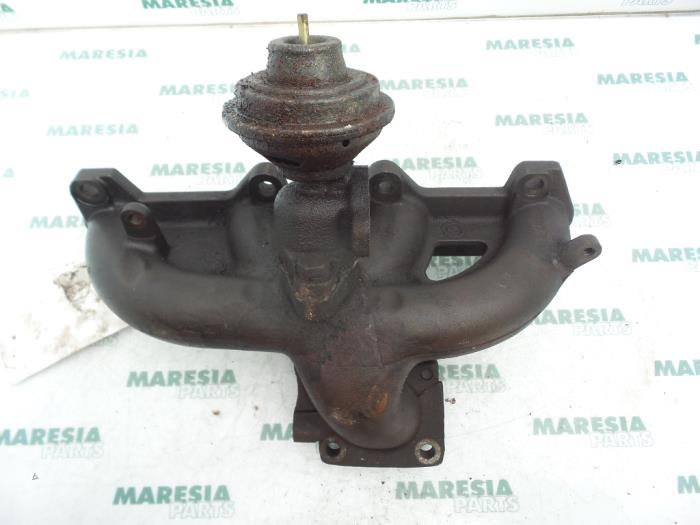 Gebrauchte Abgaskrümmer Lancia Lybra SW 1.9 JTD Preis € 75,00 Margenregelung angeboten von Maresia Parts