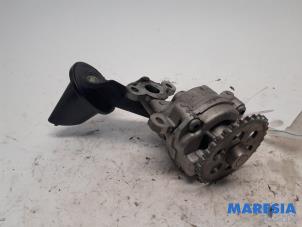 Used Oil pump Citroen Jumper (U9) 2.2 HDi 130 Price € 151,25 Inclusive VAT offered by Maresia Parts