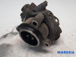 Used Mechanical fuel pump Citroen Jumper (U9) 2.2 HDi 130 Price on request offered by Maresia Parts