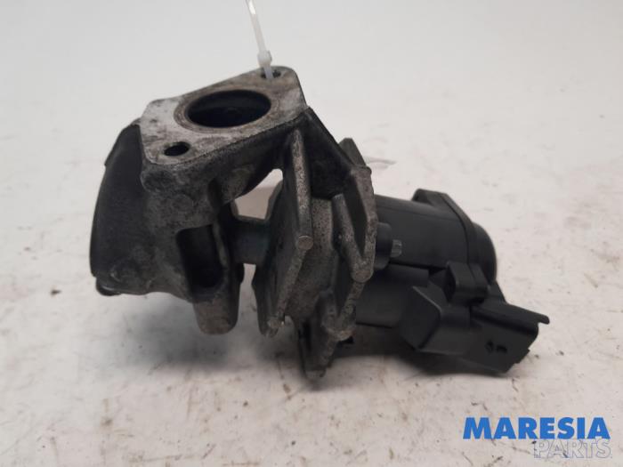 Gebrauchte AGR Ventil Peugeot 308 (4A/C) 1.6 HDiF 16V Preis € 49,00 Margenregelung angeboten von Maresia Parts