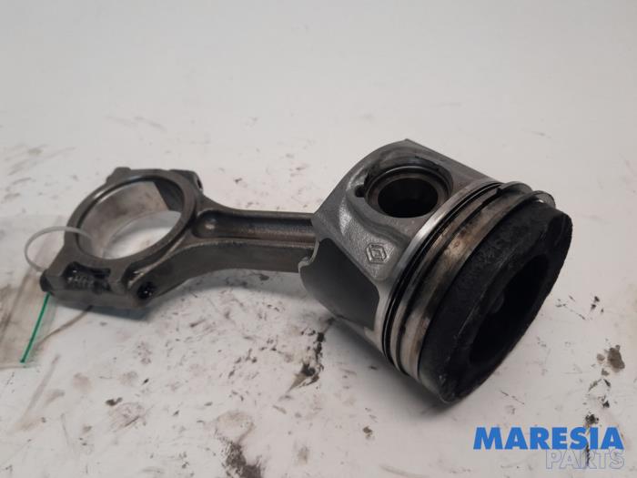 Usagé Piston Fiat Talento 1.6 EcoJet BiTurbo 125 Prix € 158,81 Prix TTC proposé par Maresia Parts