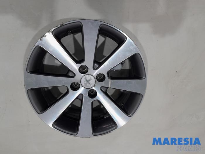Begagnade Hjul Peugeot 208 I (CA/CC/CK/CL) 1.2 Vti 12V PureTech 82 Pris € 125,00 Marginaltabell erbjuds av Maresia Parts