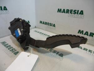 Begagnade Gaspedalsensor Renault Laguna II Grandtour (KG) 3.0 V6 24V Pris € 30,00 Marginaltabell erbjuds av Maresia Parts