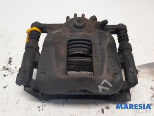 Used Front brake calliper, left Renault Trafic (1FL/2FL/3FL/4FL) 1.6 dCi 145 Twin Turbo Price € 78,65 Inclusive VAT offered by Maresia Parts