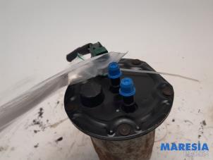 Used Fuel filter housing Renault Trafic (1FL/2FL/3FL/4FL) 1.6 dCi 145 Twin Turbo Price € 60,50 Inclusive VAT offered by Maresia Parts