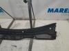 Cowl top grille from a Opel Corsa F (UB/UH/UP) Electric 50kWh 2022