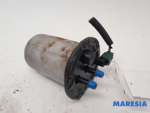 Used Fuel filter housing Renault Trafic (1FL/2FL/3FL/4FL) 1.6 dCi 95 Price € 60,50 Inclusive VAT offered by Maresia Parts