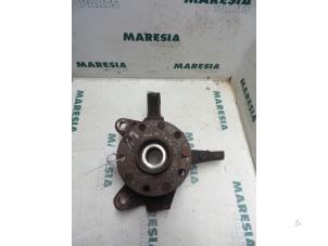 Usagé Joint avant gauche Lancia Kappa 3.0 V6 24V LS,LX Prix € 75,00 Règlement à la marge proposé par Maresia Parts