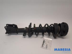 Used Front shock absorber rod, right Renault Trafic (1FL/2FL/3FL/4FL) 1.6 dCi 95 Price € 60,50 Inclusive VAT offered by Maresia Parts
