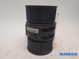 Used Heating and ventilation fan motor Renault Trafic (1FL/2FL/3FL/4FL) 1.6 dCi 95 Price € 60,50 Inclusive VAT offered by Maresia Parts