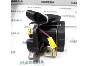 Used Rear seatbelt, left Lancia Thesis (841) 2.4 20V Price € 75,00 Margin scheme offered by Maresia Parts