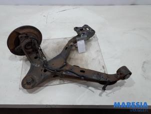 Used Rear wishbone, left Peugeot Expert (VA/VB/VE/VF/VY) 1.6 Blue HDi 95 16V Price € 157,30 Inclusive VAT offered by Maresia Parts