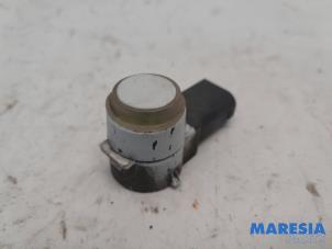 Used PDC Sensor Peugeot RCZ (4J) 2.0 HDi 16V FAP Price € 25,00 Margin scheme offered by Maresia Parts