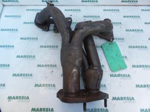 Used Exhaust manifold Alfa Romeo 156 (932) 1.6 Twin Spark 16V Price € 50,00 Margin scheme offered by Maresia Parts