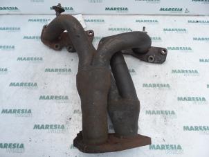 Used Exhaust manifold Alfa Romeo 146 (930B) 1.6 Twin Spark 16V Price € 50,00 Margin scheme offered by Maresia Parts