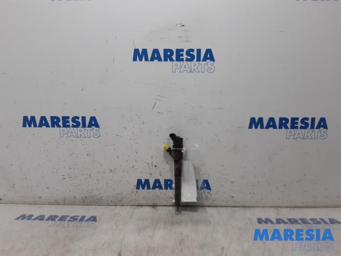 Usagé Injecteurs Fiat Ducato (250) 2.3 D 120 Multijet Prix € 152,46 Prix TTC proposé par Maresia Parts