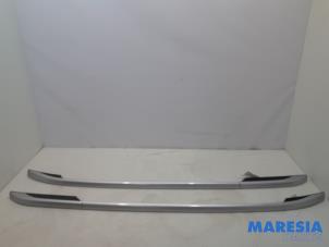 Used Roof rail kit Citroen C5 III Tourer (RW) 2.0 16V Price € 99,00 Margin scheme offered by Maresia Parts