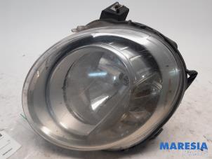 Używane Reflektor prawy Fiat 500 (312) 1.2 69 Cena € 75,00 Procedura marży oferowane przez Maresia Parts