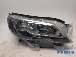 Used Headlight, right Peugeot Expert (VA/VB/VE/VF/VY) 1.6 Blue HDi 95 16V Price € 145,20 Inclusive VAT offered by Maresia Parts