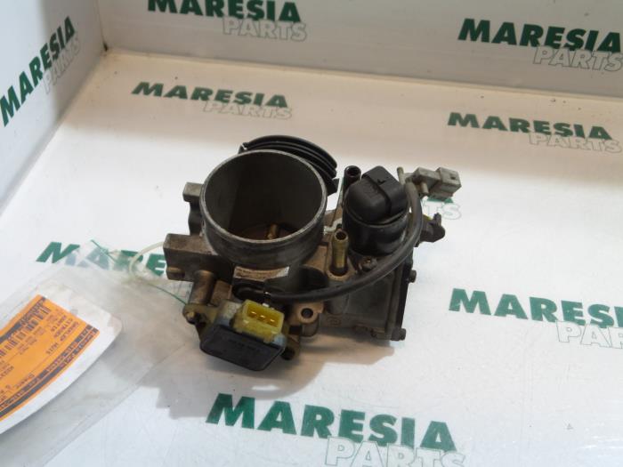 Usagé Boitier papillon Citroen Xantia (X1/2) 2.0i 16V Prix € 50,00 Règlement à la marge proposé par Maresia Parts