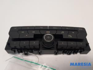 Used Radio control panel Peugeot Expert (VA/VB/VE/VF/VY) 1.6 Blue HDi 95 16V Price € 90,75 Inclusive VAT offered by Maresia Parts