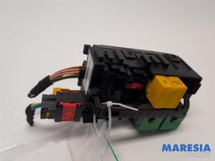 Used Fuse box Peugeot Expert (VA/VB/VE/VF/VY) 1.6 Blue HDi 95 16V Price € 60,50 Inclusive VAT offered by Maresia Parts