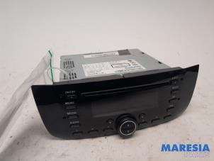 Gebrauchte Radio CD Spieler Fiat Punto III (199) 1.3 JTD Multijet 85 16V Preis € 120,75 Margenregelung angeboten von Maresia Parts
