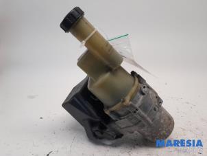Used Power steering pump Peugeot Expert (VA/VB/VE/VF/VY) 1.6 Blue HDi 95 16V Price € 724,79 Inclusive VAT offered by Maresia Parts