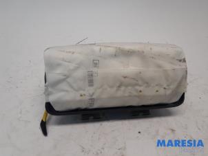 Used Right airbag (dashboard) Fiat Punto III (199) 1.3 JTD Multijet 85 16V Price € 50,00 Margin scheme offered by Maresia Parts