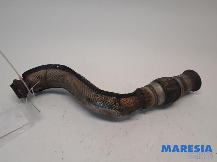 Used Exhaust front section Peugeot Expert (V1/VA/VB/VE/VF/VT/VY) 1.6 Blue HDi 95 16V Price € 60,50 Inclusive VAT offered by Maresia Parts